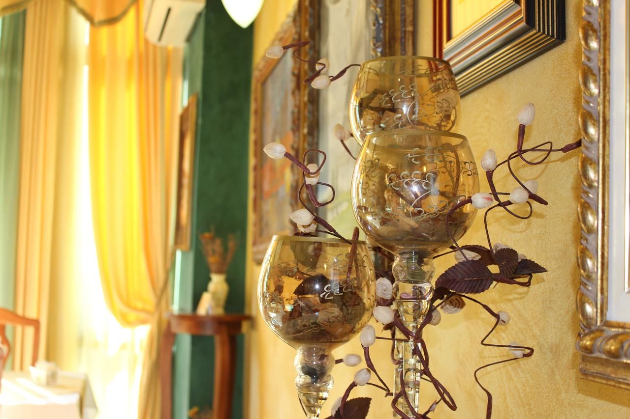 Отель Hotel Kerber Подгорица-15