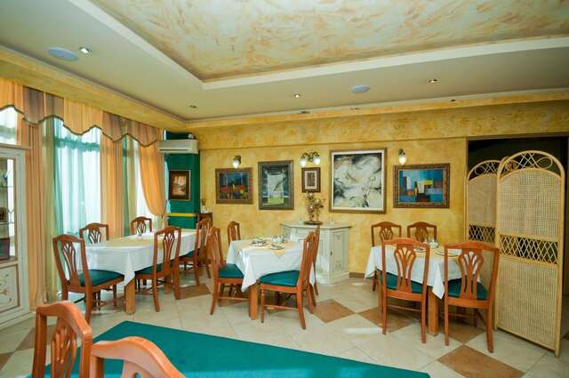 Отель Hotel Kerber Подгорица-17